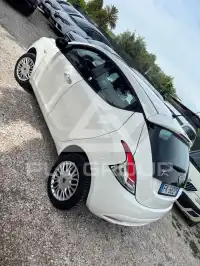 2017 Lancia YPSILON