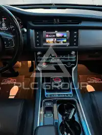 2017 Jaguar XF