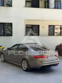 2017 Jaguar XF
