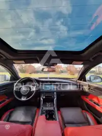 2017 Jaguar XF