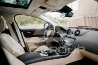 2017 Jaguar XJ