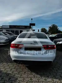 2017 Jaguar XE
