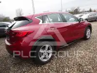 2017 Infinity Q30