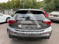 2017 Infinity Q30