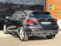 2017 Infinity Q30
