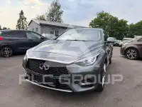 2017 Infinity Q30