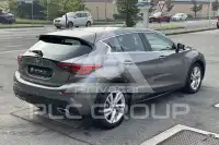 2017 Infinity Q30