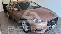 2017 Infinity Q30