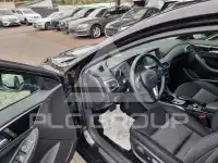 2017 Infinity Q30