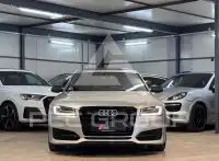 2017 Audi S8