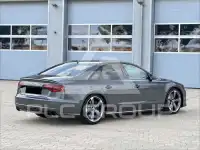 2017 Audi S8
