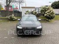 2017 Audi S8
