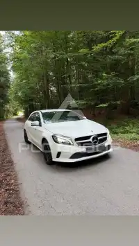 2017 Mercedes Benz A 180