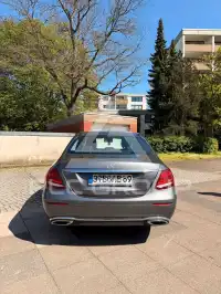 2017 Mercedes Benz E 200