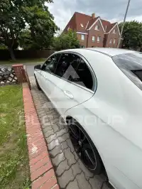 2017 Mercedes Benz E 200