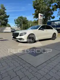 2017 Mercedes Benz E 200
