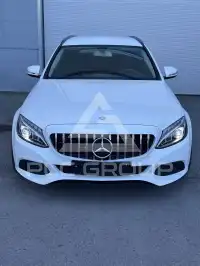 2017 Mercedes Benz C 180
