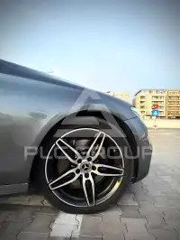 2017 Mercedes Benz E 220