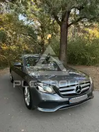 2017 Mercedes Benz E 220
