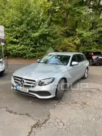 2017 Mercedes Benz E 220