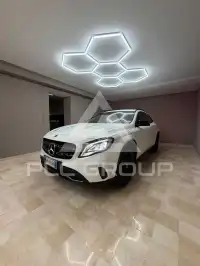 2017 Mercedes Benz GLA 220