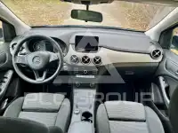 2017 Mercedes Benz B 180