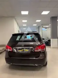 2017 Mercedes Benz B 180