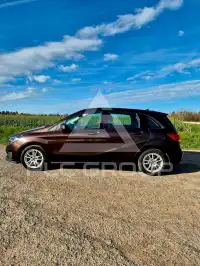 2017 Mercedes Benz B 220
