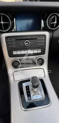 2017 Mercedes Benz SLC 300