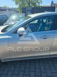 2017 Volvo S90