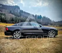 2017 Volvo S90