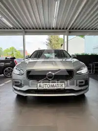 2017 Volvo S90