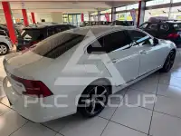 2017 Volvo S90