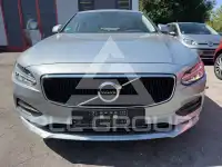 2017 Volvo S90