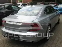 2017 Volvo S90