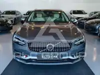 2017 Volvo V90