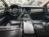 2017 Volvo V90