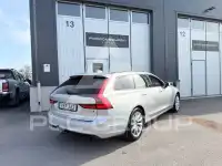 2017 Volvo V90