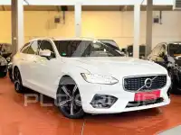 2017 Volvo V90