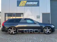 2017 Volvo V90
