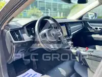 2017 Volvo V90