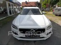 2017 Volvo V90
