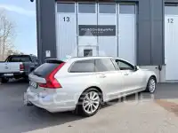 2017 Volvo V90