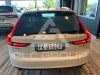 2017 Volvo V90