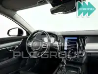 2017 Volvo V90