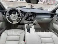 2017 Volvo V90