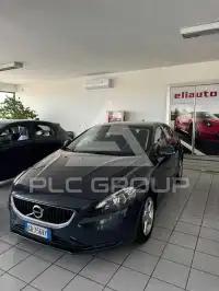 2017 Volvo V40