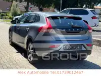 2017 Volvo V40