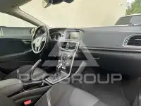 2017 Volvo V40
