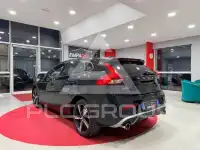 2017 Volvo V40
